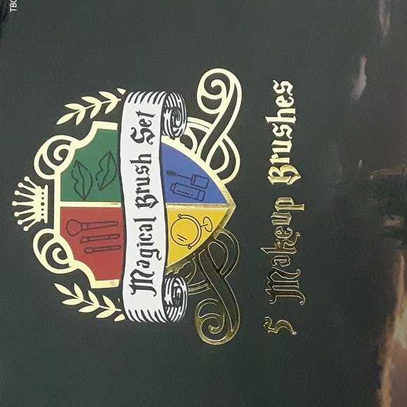 Taste Beauty Magical Brush Set - Picture 4 of 5